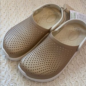Literide Metallic Crocs